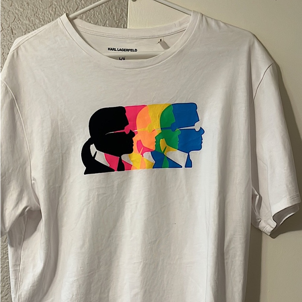 Karl Lagerfeld Graphic Tee